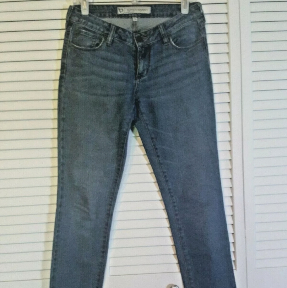 Bullhead Super Skinny Junior's Jeans Size 7L